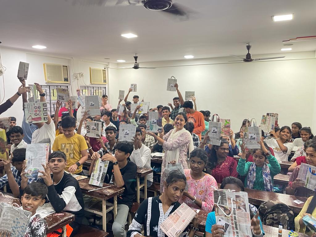 Prakash College, known for its commitment to sustainable practices and environmental awareness, celebrated World Paper Bag Day with great enthusiasm.